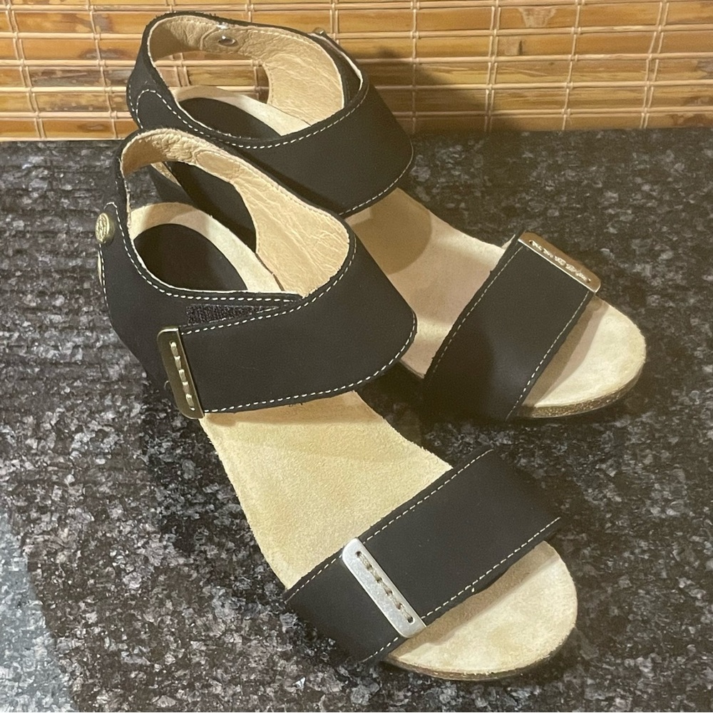 Bussola La Habana Leather wedge sandals black Size US 8.5 / EU 39